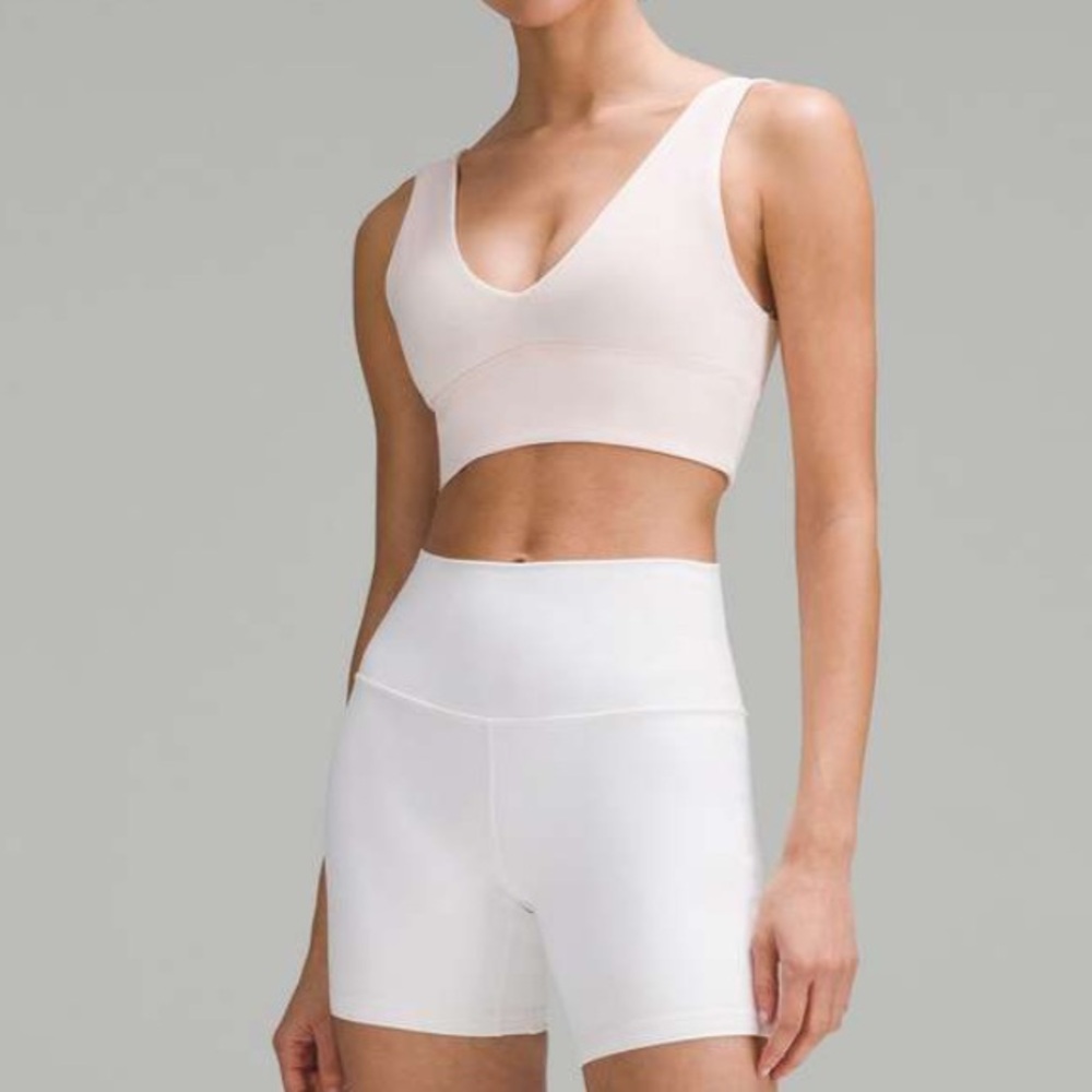 $54 Lululemon Align V-Neck Bra *Light Support, A/B Cup Meadowsweet Pink